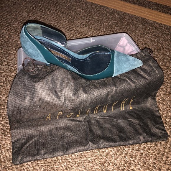 Pumps - Picture 3 of 6